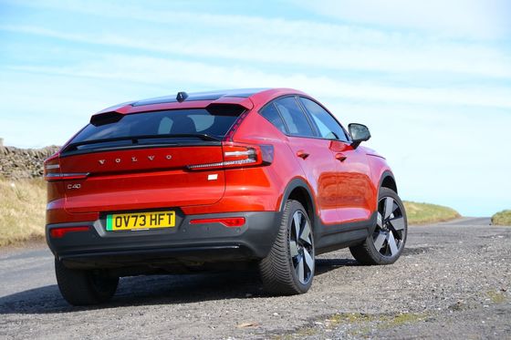 Όλο το EV Volvo EC40 Ultimate Twin Motor με WLTP 326Miles 4.7sec επιτάχυνση 0-62mph 408hp κινητήρα ίππων