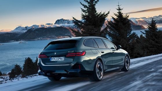 Νέο ηλεκτρικό αυτοκίνητο που ταιριάζει με μπαταρία 84,4kWh 329 μίλια αυτονομία με 335bhp/430Nm στην BMW i5 Touring eDrive40 μονής ταχύτητας RWD