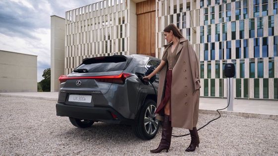 Lexus UX300e 2023 Επισκόπηση, Όλο Ηλεκτρικό EV 440km Περιοχή WLTP 7.5s 0-100km/h Επιτάχυνση Με 150kw Δύναμη Καθαρό Ηλεκτρικό Αυτοκίνητο