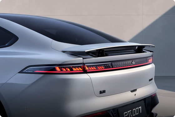 2024 ισχυρό Dongfeng Eπ 007 200Pro EREV 200km CLTC 160kw κινητήρας ισχύς 310N.m ροπή με 7,2s 0-100km / h επιτάχυνση