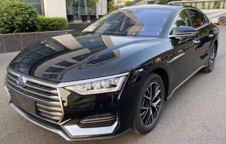 BYD E9 μεγάλη ηλεκτρική αυτοκινήτων πολυτέλειας σειρά Drive 185km/h 506km φορείων αριστερή