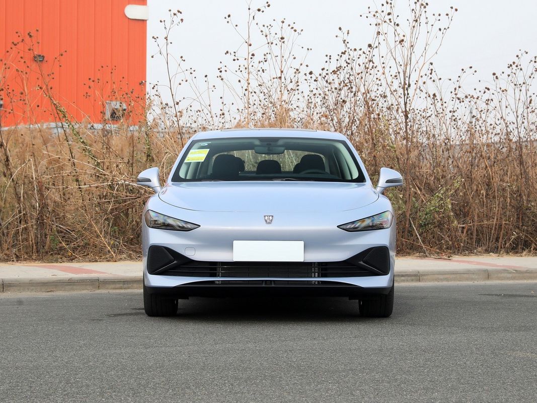 Roewe D7 DMH 125 Beyond Edition Μεσαίου μεγέθους Plug In Υβριδικό Ηλεκτρικό Αυτοκίνητο Σεντάν EV