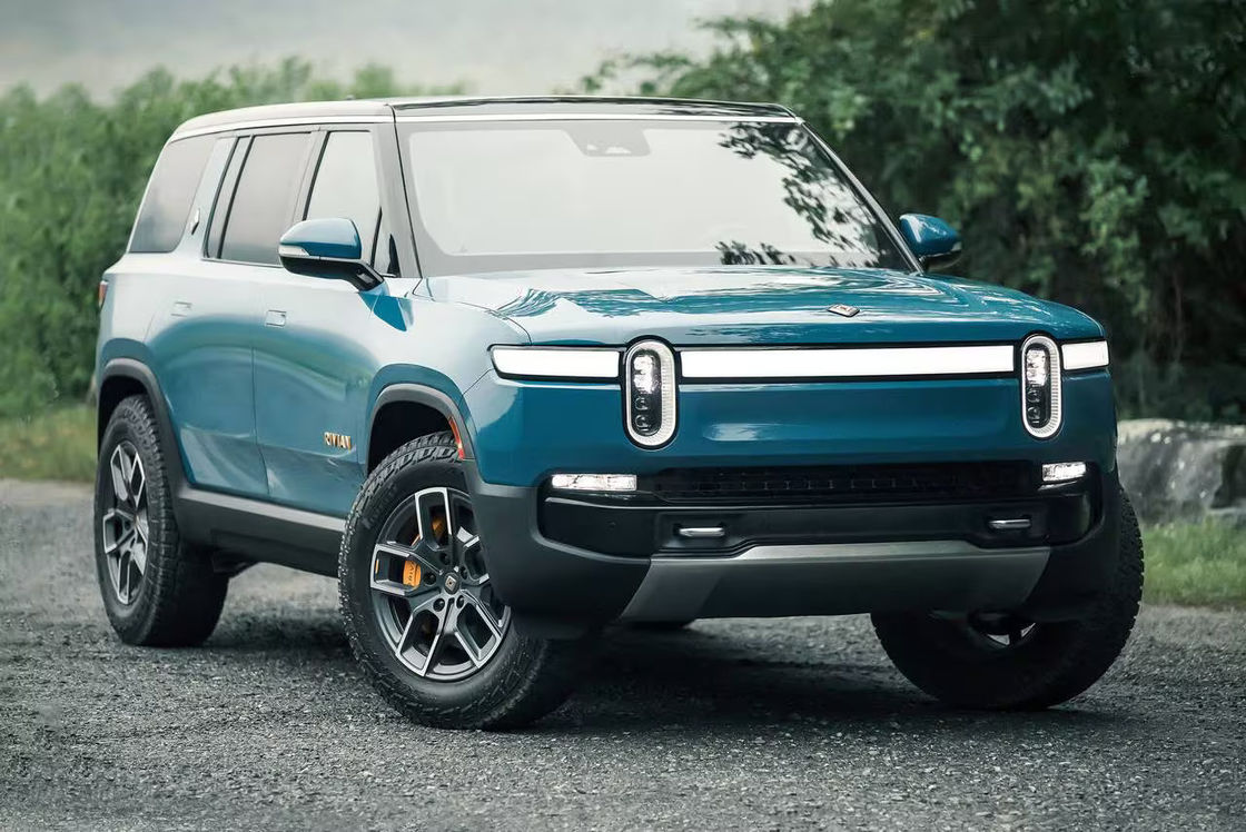 2023 RIVIAN R1S 800P.S Τέσσερις κινητήρες 660χλμ Πεδίο δράσης 7 θέσεων Όλο ηλεκτρικό SUV