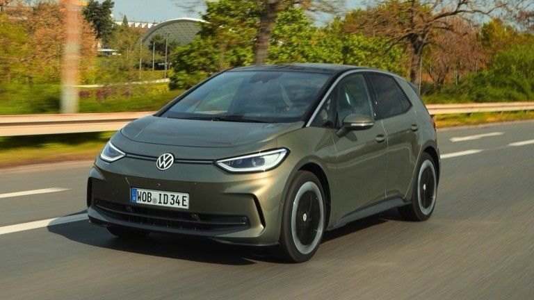 2024 Volkswagen ID.3 Pro S 77kwh Με εμβέλεια 450km Καμπίνα& Με 125kw/170P.s Μηχανική ισχύς Νέο ηλεκτρικό αυτοκίνητο