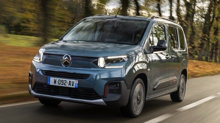 ΝΕΑ CITROEN e-Berlingo Νέο ηλεκτρικό όχημα 339χλμ Περιοχή 52kwh μπαταρία με 100kw ((136P.s) Δύναμη κινητήρα &132km/h μέγιστη ταχύτητα